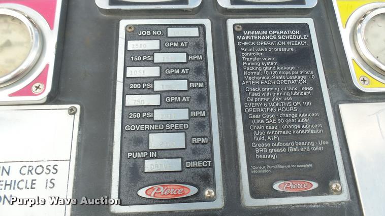 image for item L2269 2003 Pierce pumper fire truck