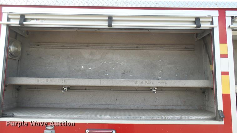 image for item L2269 2003 Pierce pumper fire truck