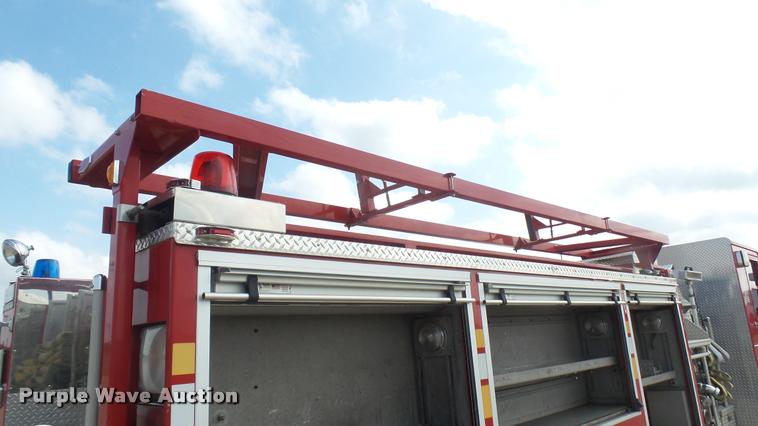 image for item L2269 2003 Pierce pumper fire truck