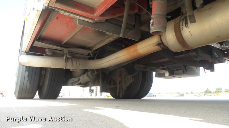 image for item L2269 2003 Pierce pumper fire truck