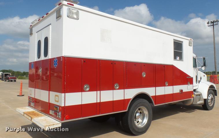 image for item L2270 2004 Peterbilt 330 rescue truck
