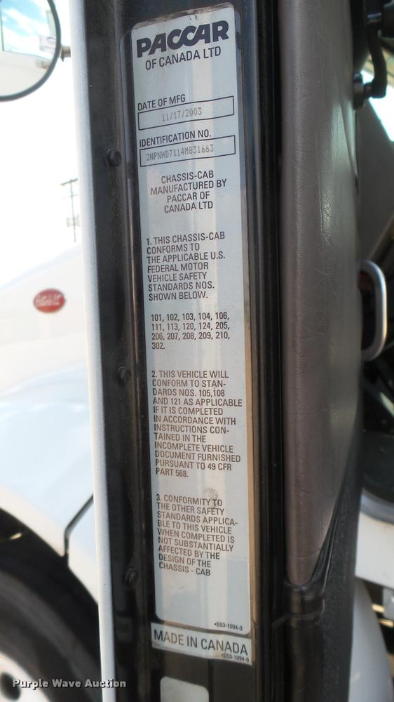 image for item L2270 2004 Peterbilt 330 rescue truck