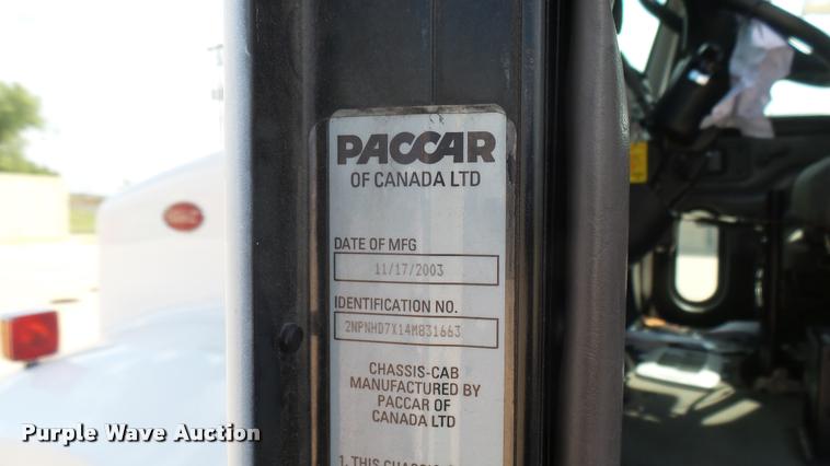 image for item L2270 2004 Peterbilt 330 rescue truck