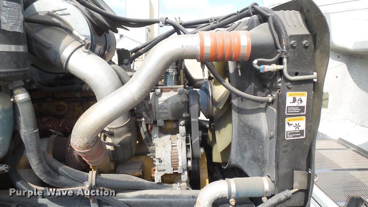 image for item L2270 2004 Peterbilt 330 rescue truck