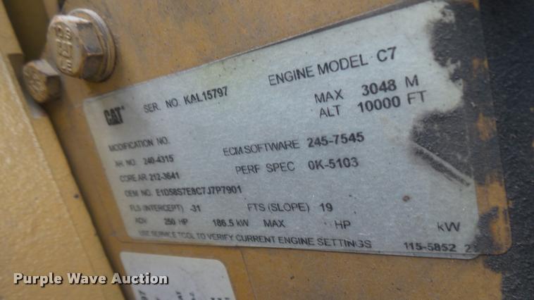 image for item L2270 2004 Peterbilt 330 rescue truck