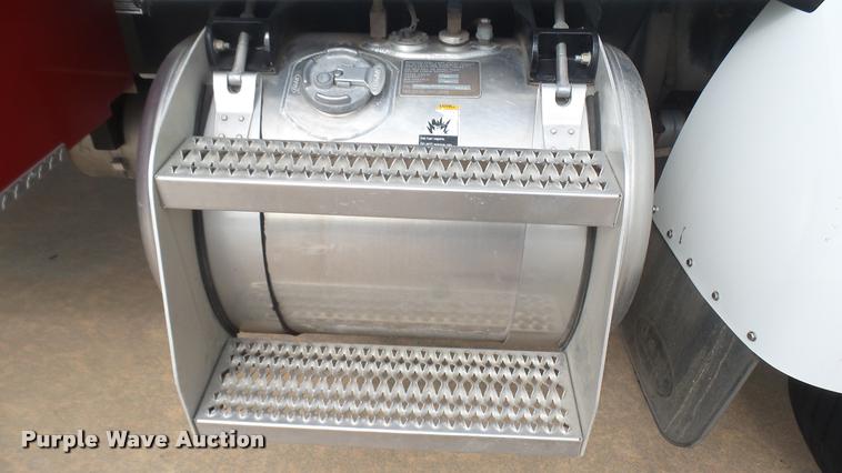 image for item L2270 2004 Peterbilt 330 rescue truck