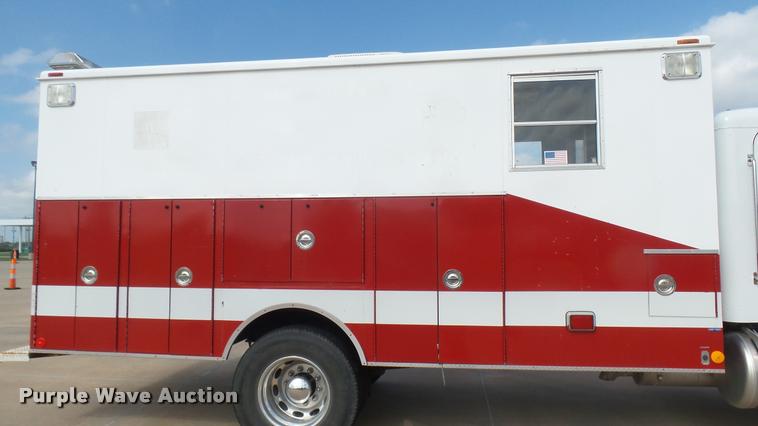 image for item L2270 2004 Peterbilt 330 rescue truck