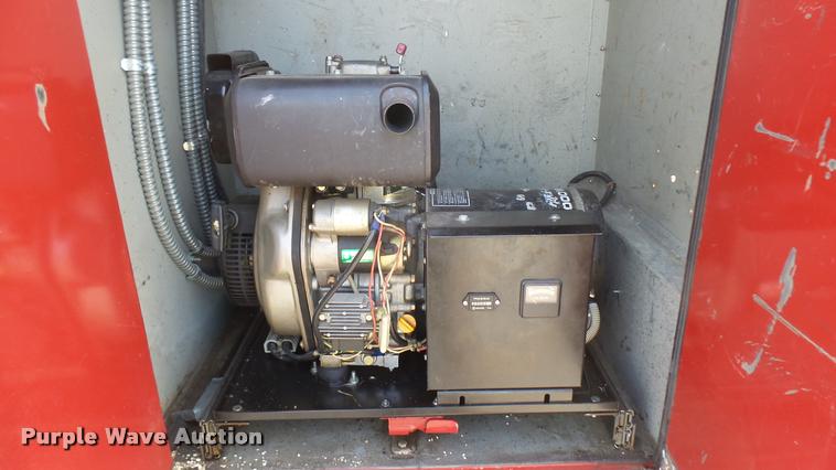 image for item L2270 2004 Peterbilt 330 rescue truck