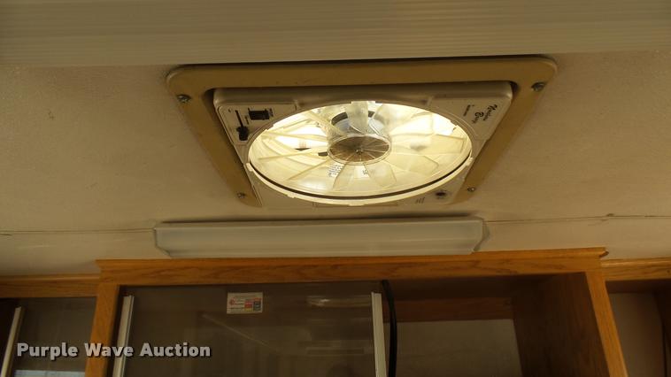 image for item L2270 2004 Peterbilt 330 rescue truck