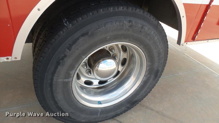 image for item L2270 2004 Peterbilt 330 rescue truck