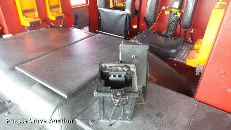 image for item L2271 2004 Pierce Quint ladder fire truck