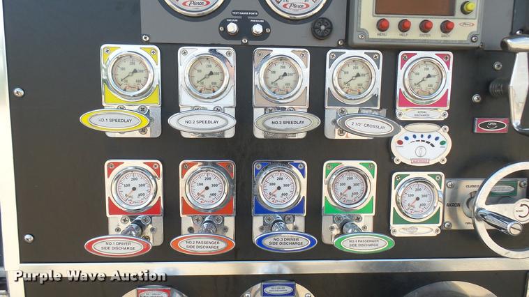 image for item L2271 2004 Pierce Quint ladder fire truck