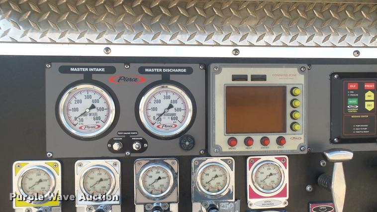 image for item L2271 2004 Pierce Quint ladder fire truck