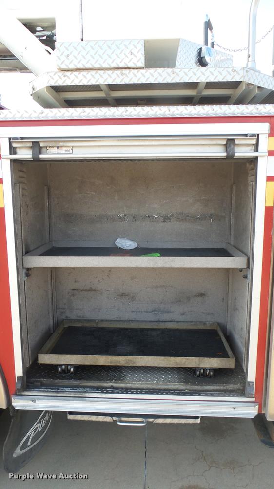 image for item L2271 2004 Pierce Quint ladder fire truck