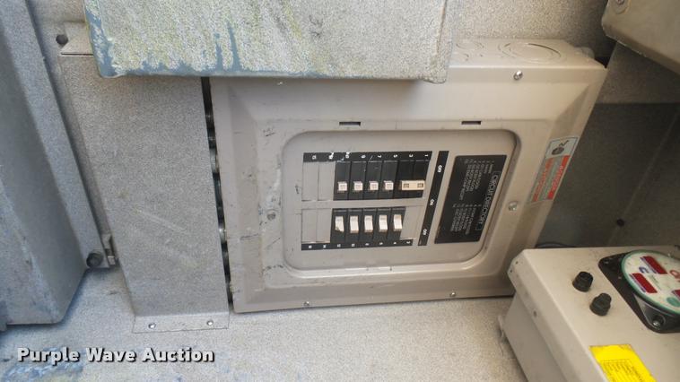 image for item L2271 2004 Pierce Quint ladder fire truck