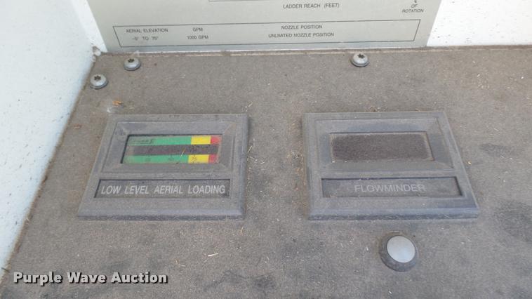 image for item L2271 2004 Pierce Quint ladder fire truck