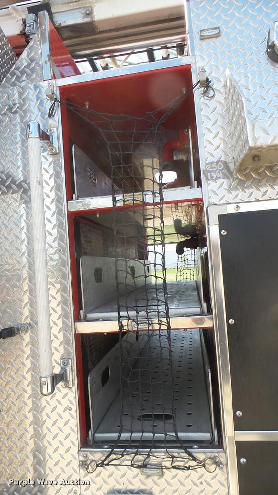 image for item L2271 2004 Pierce Quint ladder fire truck