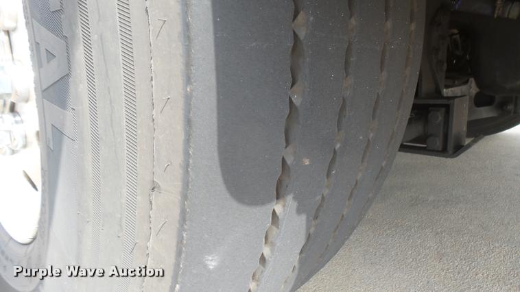 image for item L2271 2004 Pierce Quint ladder fire truck