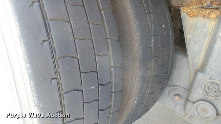 image for item L2271 2004 Pierce Quint ladder fire truck