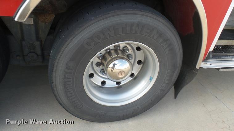 image for item L2271 2004 Pierce Quint ladder fire truck