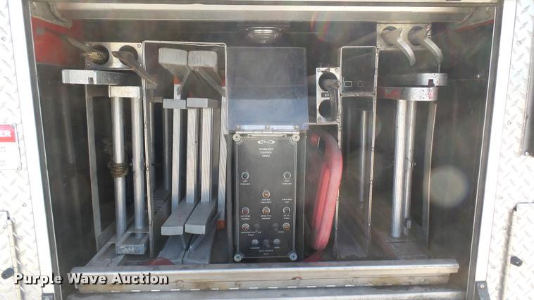 image for item L2271 2004 Pierce Quint ladder fire truck