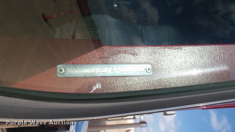 image for item L2271 2004 Pierce Quint ladder fire truck