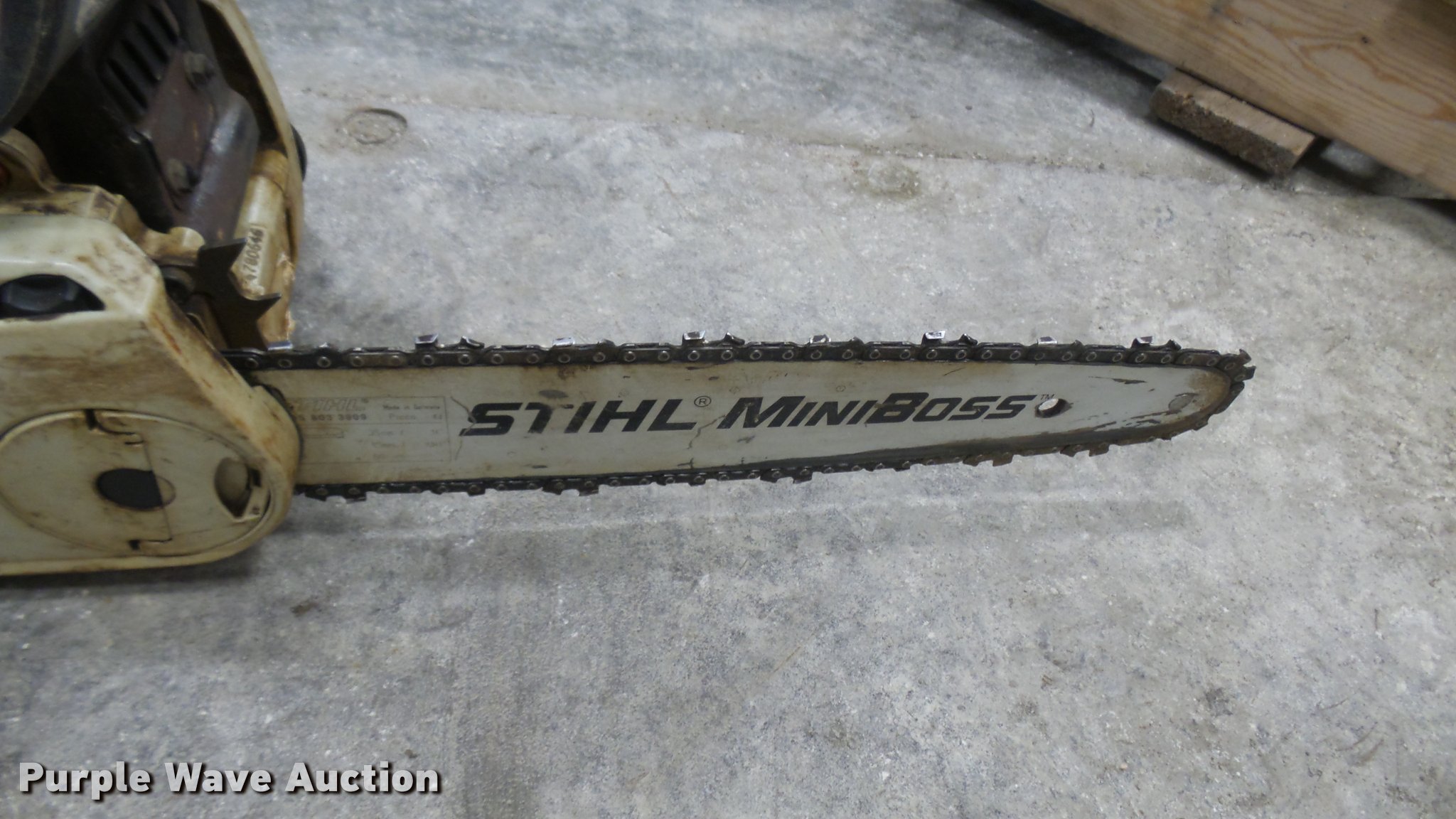 Stihl Mini Boss chainsaw in Wichita, KS Item DR9269 sold Purple Wave