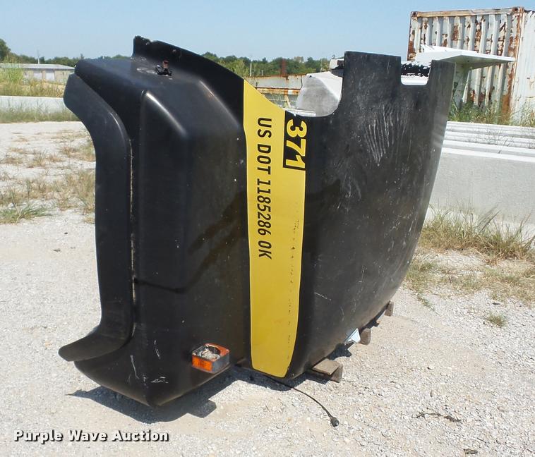 image for item BL9536 2000 Mack RD688S