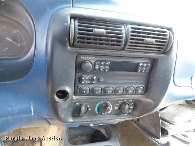 image for item BL9538 1996 Ford Ranger XL SuperCab pickup truck