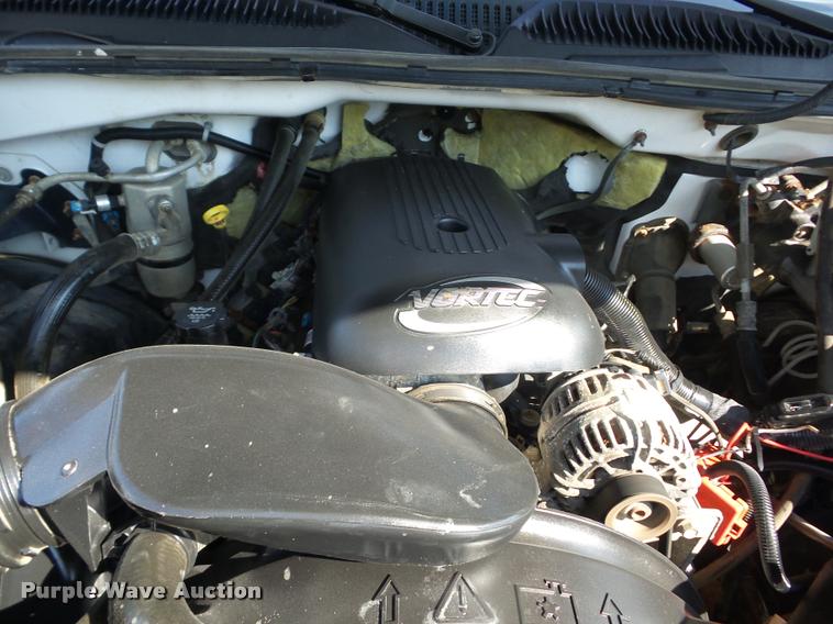 image for item BZ9543 2006 Chevrolet Silverado 2500HD Ext. Cab pickup truck