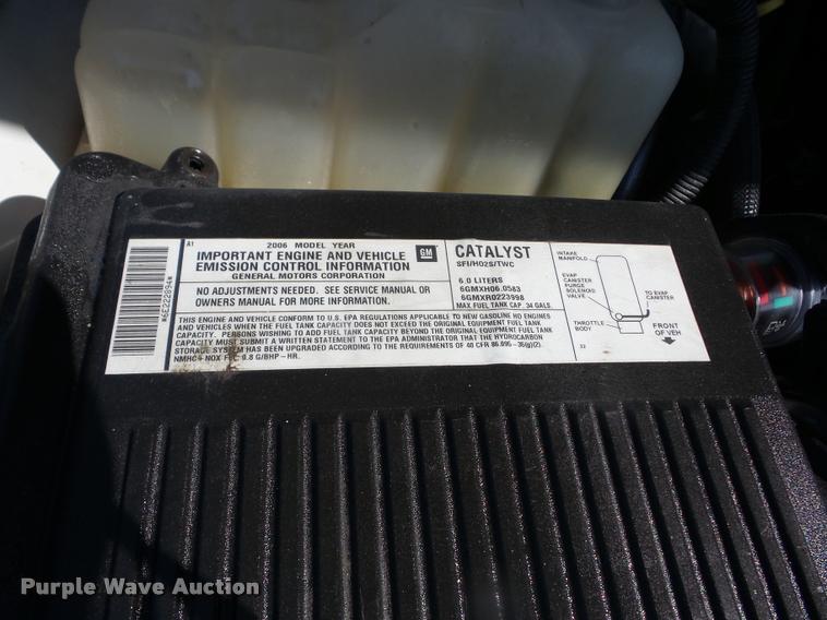 image for item BZ9543 2006 Chevrolet Silverado 2500HD Ext. Cab pickup truck