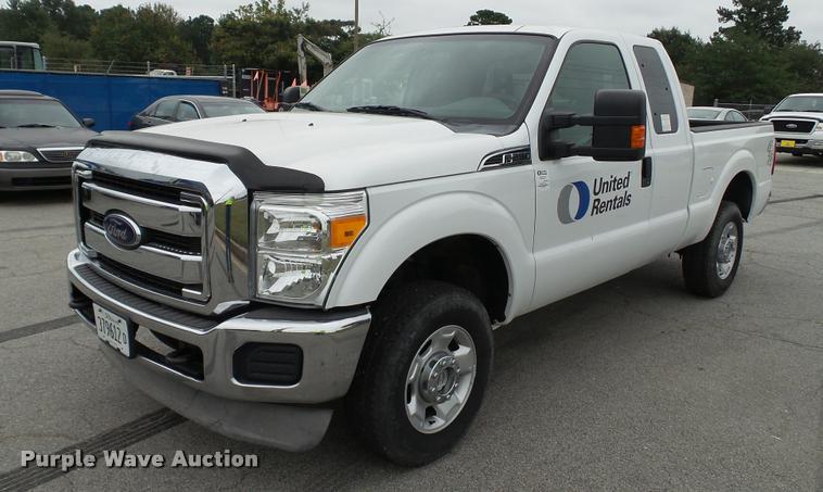 image for item DA1218 2012 Ford F250 Super Duty XLT SuperCab pickup truck