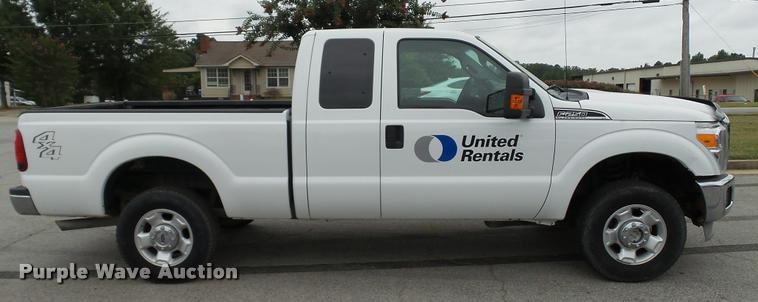 image for item DA1218 2012 Ford F250 Super Duty XLT SuperCab pickup truck