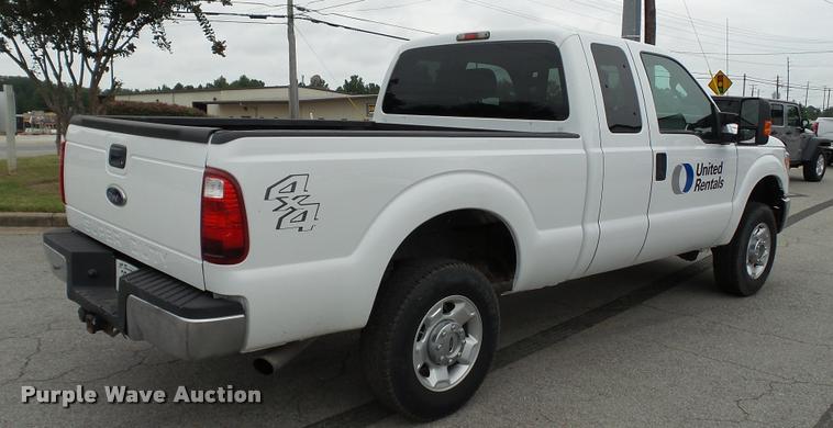 image for item DA1218 2012 Ford F250 Super Duty XLT SuperCab pickup truck