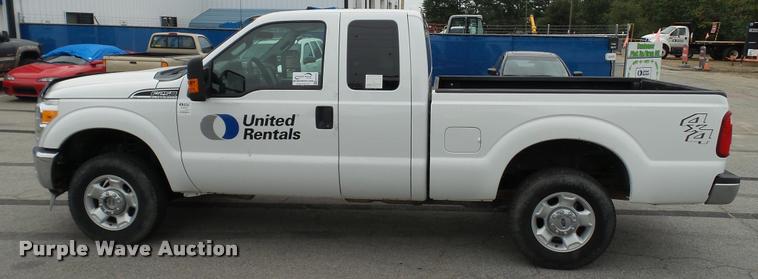 image for item DA1218 2012 Ford F250 Super Duty XLT SuperCab pickup truck