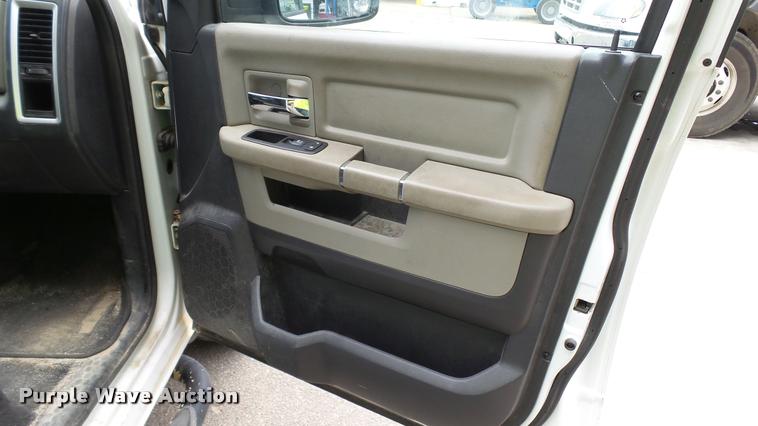 image for item DA1219 2011 Dodge Ram 1500 Quad Cab pickup truck