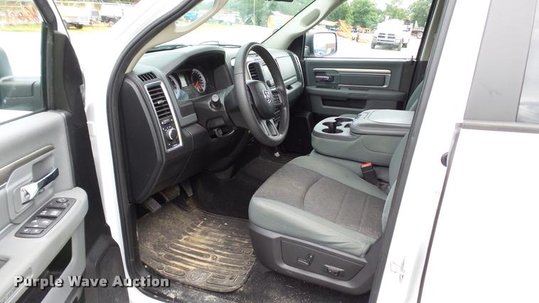 image for item DA1220 2014 Dodge Ram 1500 Quad Cab pickup truck