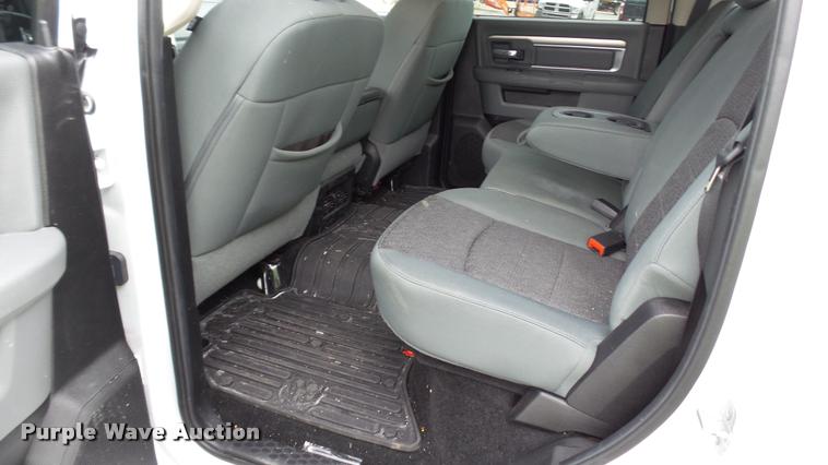 image for item DA1220 2014 Dodge Ram 1500 Quad Cab pickup truck