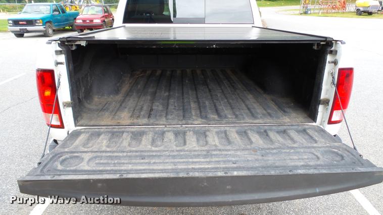 image for item DA1220 2014 Dodge Ram 1500 Quad Cab pickup truck