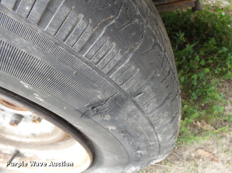 image for item DA2737 1995 GMC Sierra 1500 pickup truck