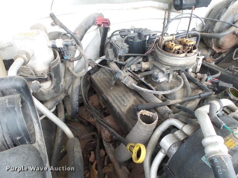 image for item DA2737 1995 GMC Sierra 1500 pickup truck