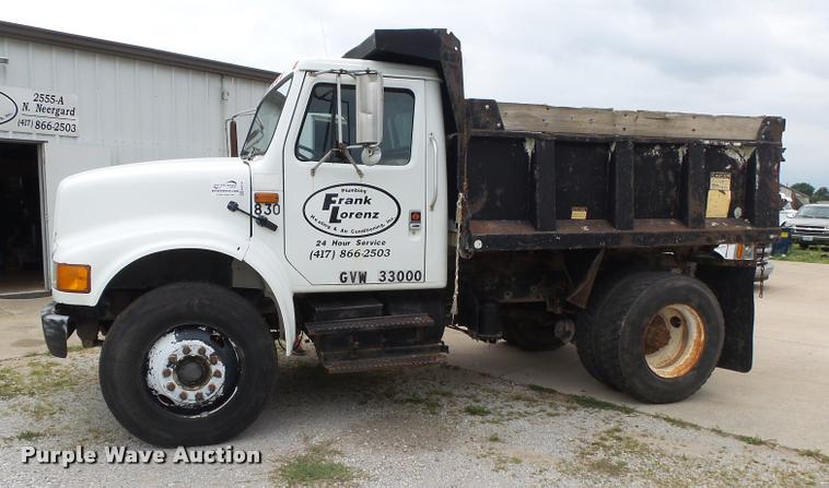 image for item DA2738 1990 International 4700 dump truck