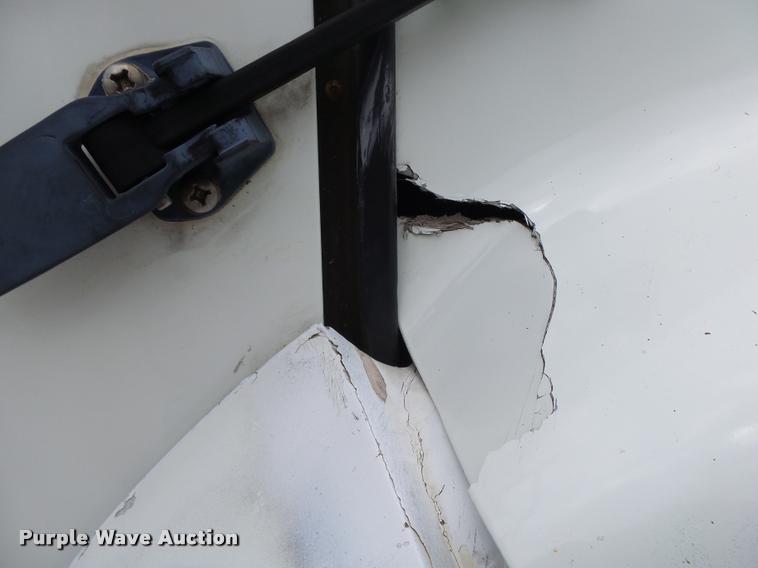 image for item DA2738 1990 International 4700 dump truck