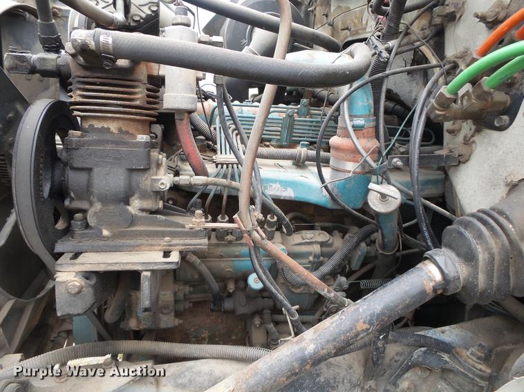 image for item DA2738 1990 International 4700 dump truck