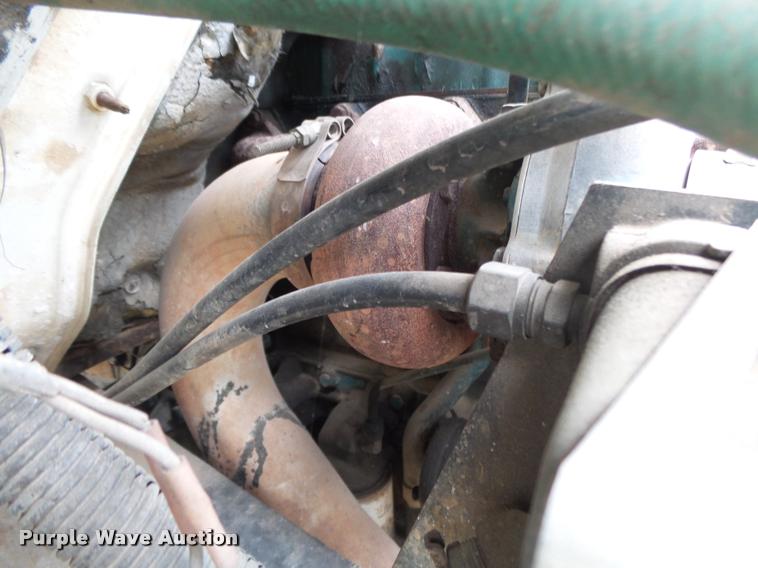 image for item DA2738 1990 International 4700 dump truck