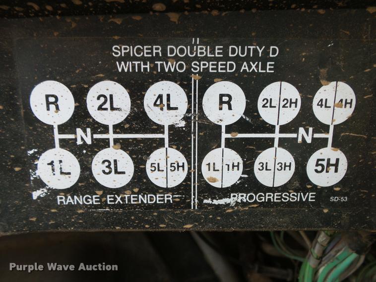 image for item DA2738 1990 International 4700 dump truck