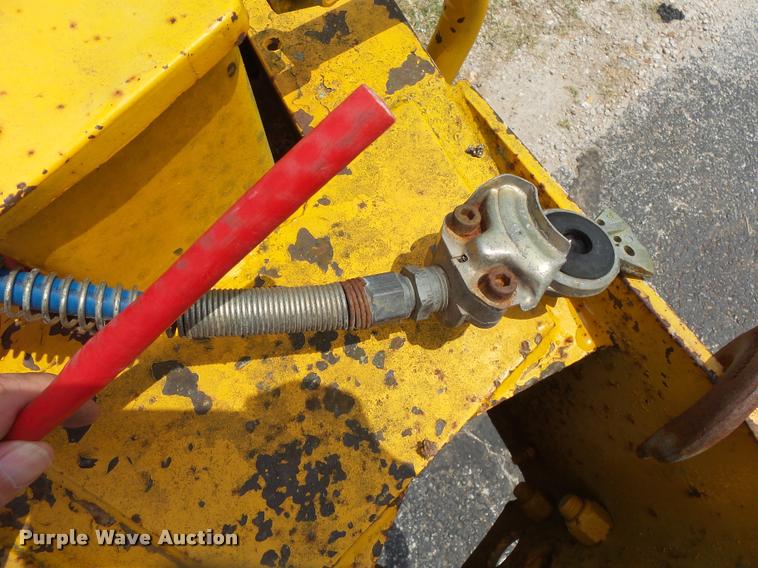 image for item DA2740 1984 Eager Beaver