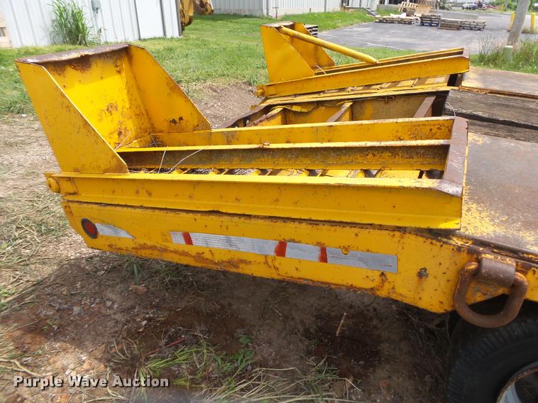 image for item DA2740 1984 Eager Beaver