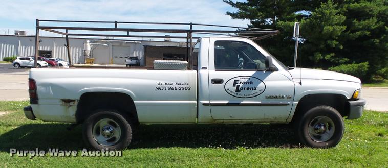 image for item DA2741 2000 Dodge Ram 1500 pickup truck