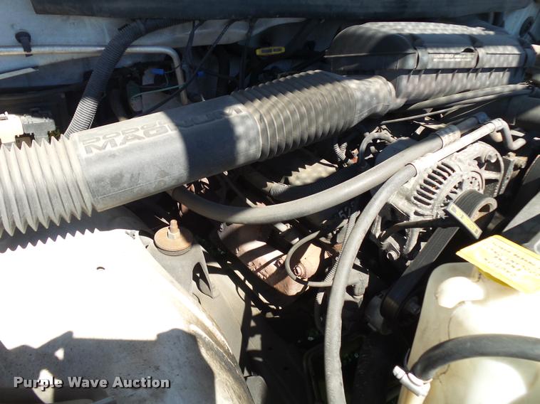 image for item DA2741 2000 Dodge Ram 1500 pickup truck